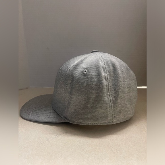 Reef Grand Men's Stretch Fit Hat Cap - Picture 3 of 4